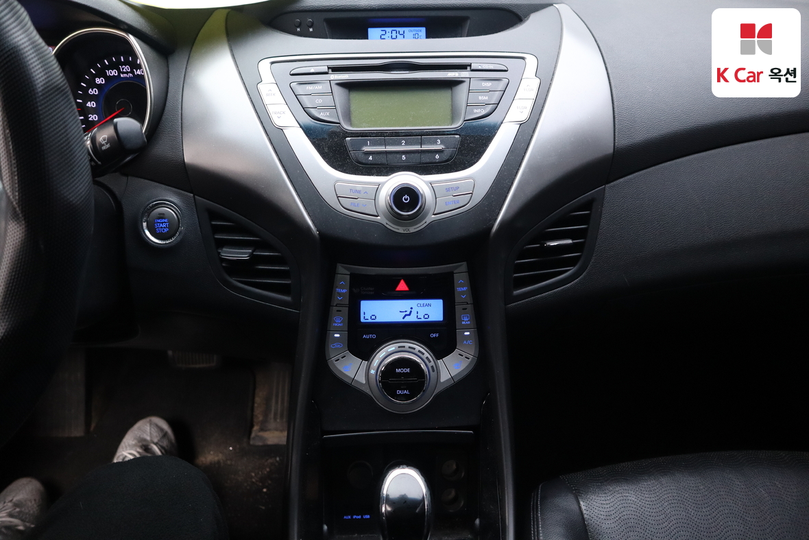 Hyundai Elantra 2011 - Image 6