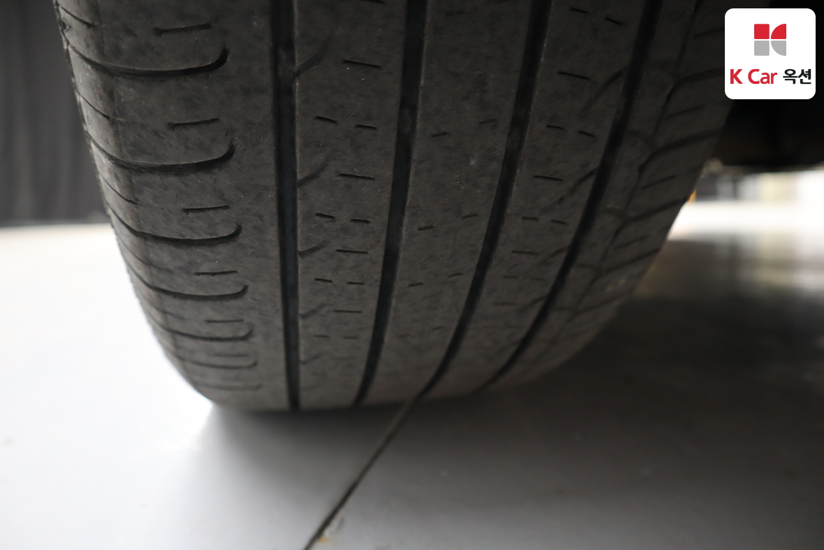 Hyundai Elantra 2011 - Image 29