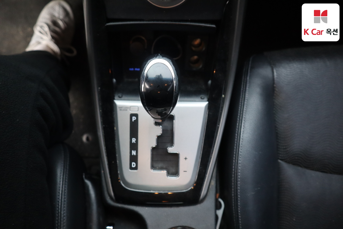 Hyundai Elantra 2011 - Image 15