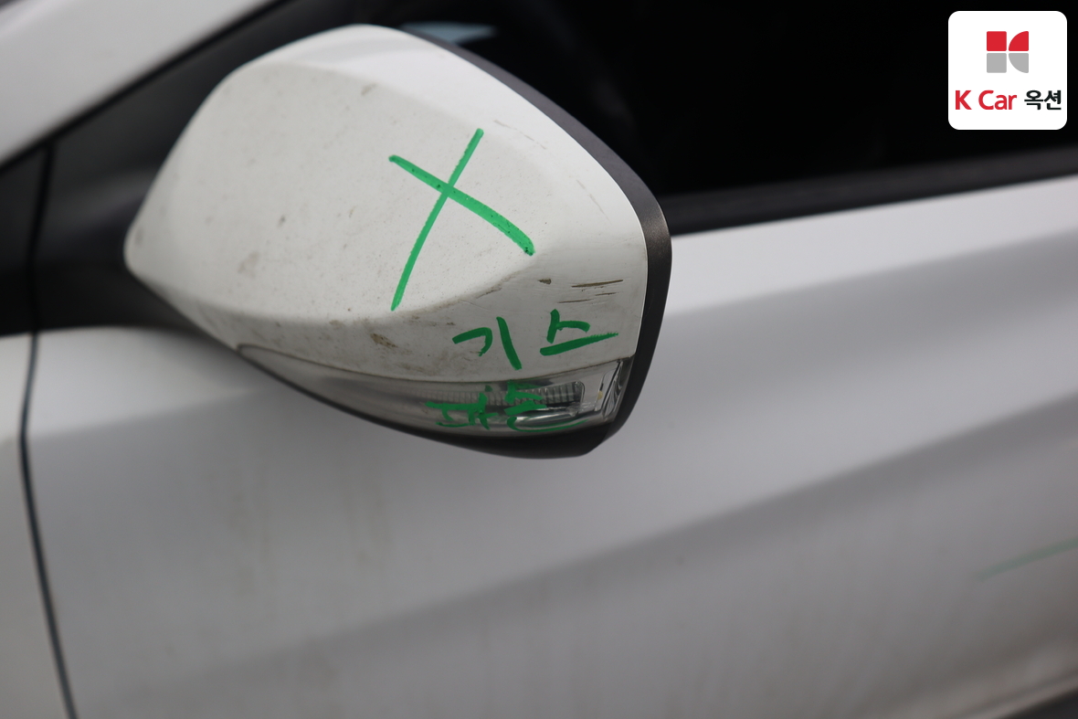 Hyundai Elantra 2011 - Image 34