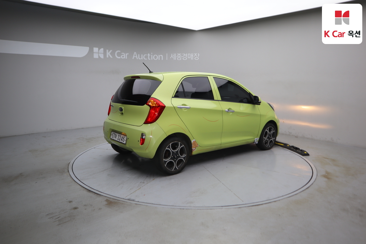 كيا مورنينج 2012 - صورة 2