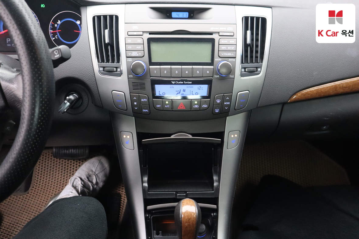 Hyundai Sonata 2008 - Image 6