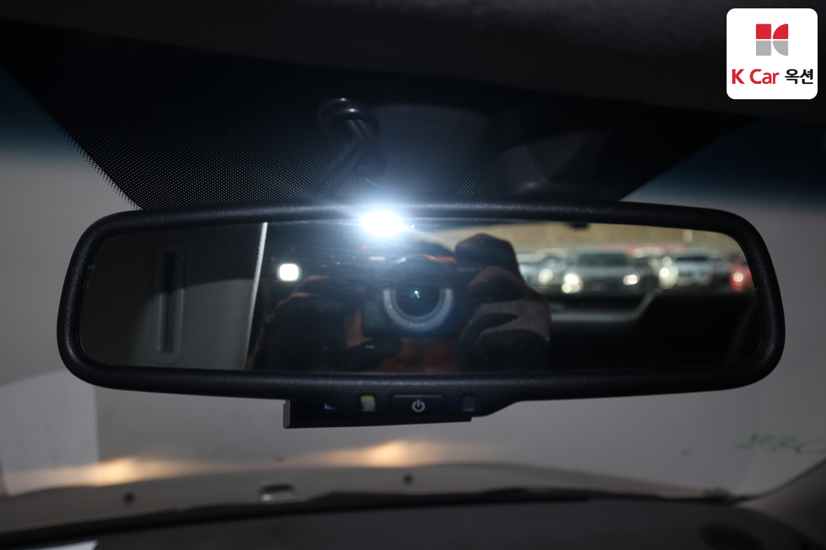 Hyundai Sonata 2008 - Image 12