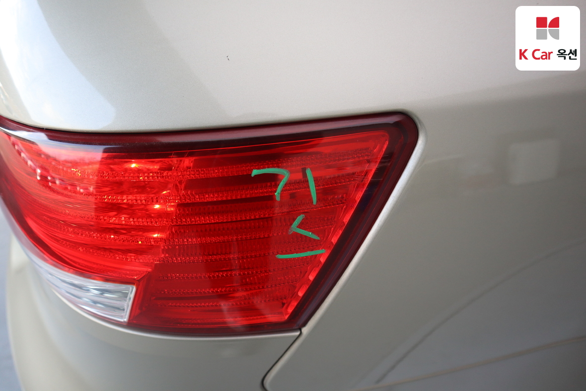 Hyundai Sonata 2008 - Image 38