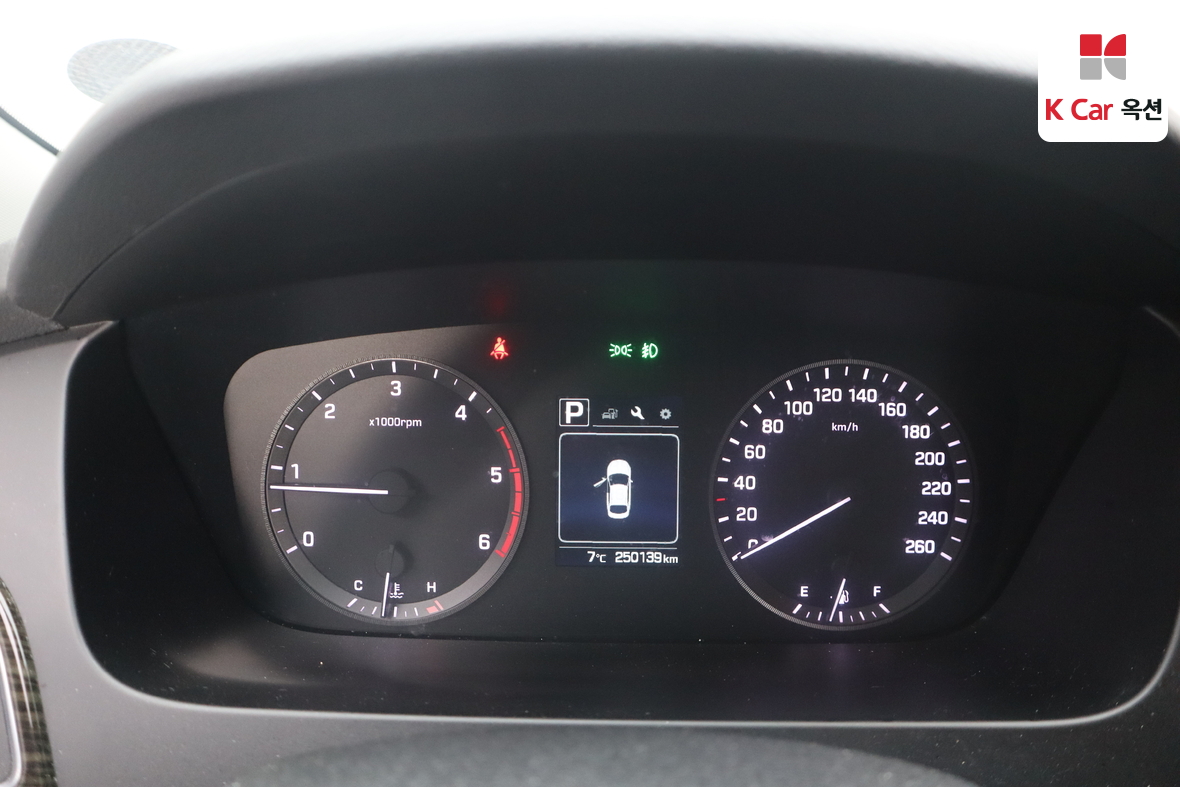 Hyundai Sonata 2016 - Image 5