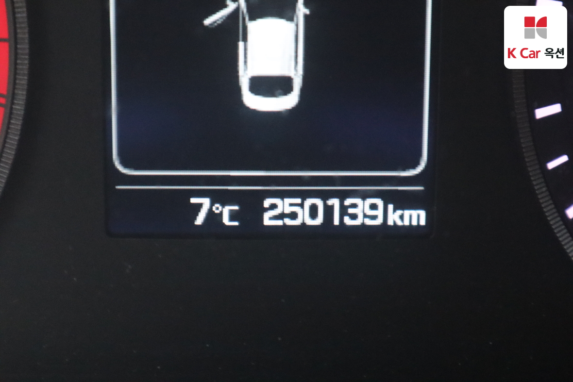 Hyundai Sonata 2016 - Image 4