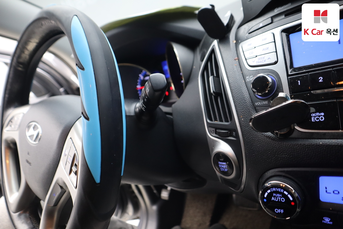 Hyundai Tucson 2012 - Image 11