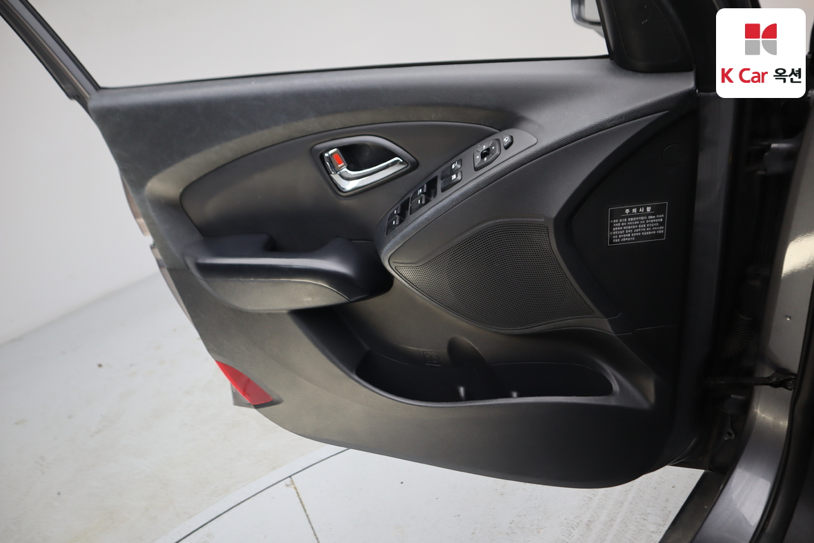 Hyundai Tucson 2012 - Image 8