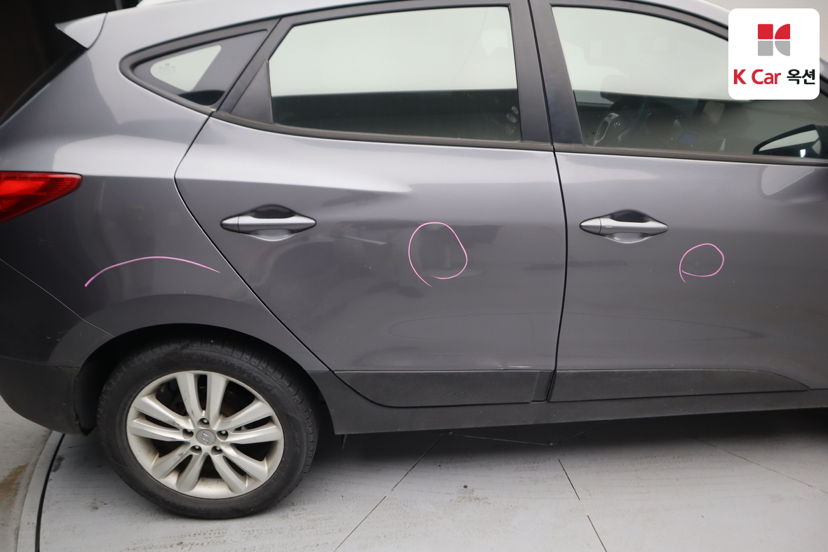 Hyundai Tucson 2012 - Image 40