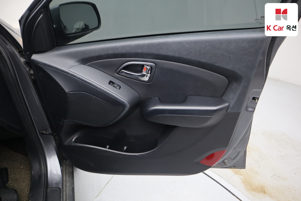 Hyundai Tucson 2012 - Image 28