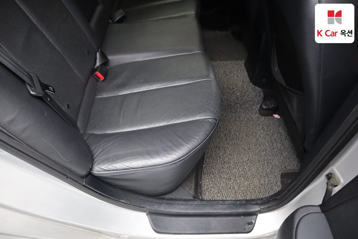 Hyundai Elantra 2012 - Image 26