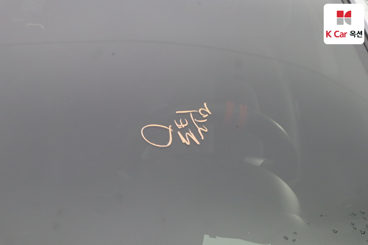 Hyundai Elantra 2012 - Image 32