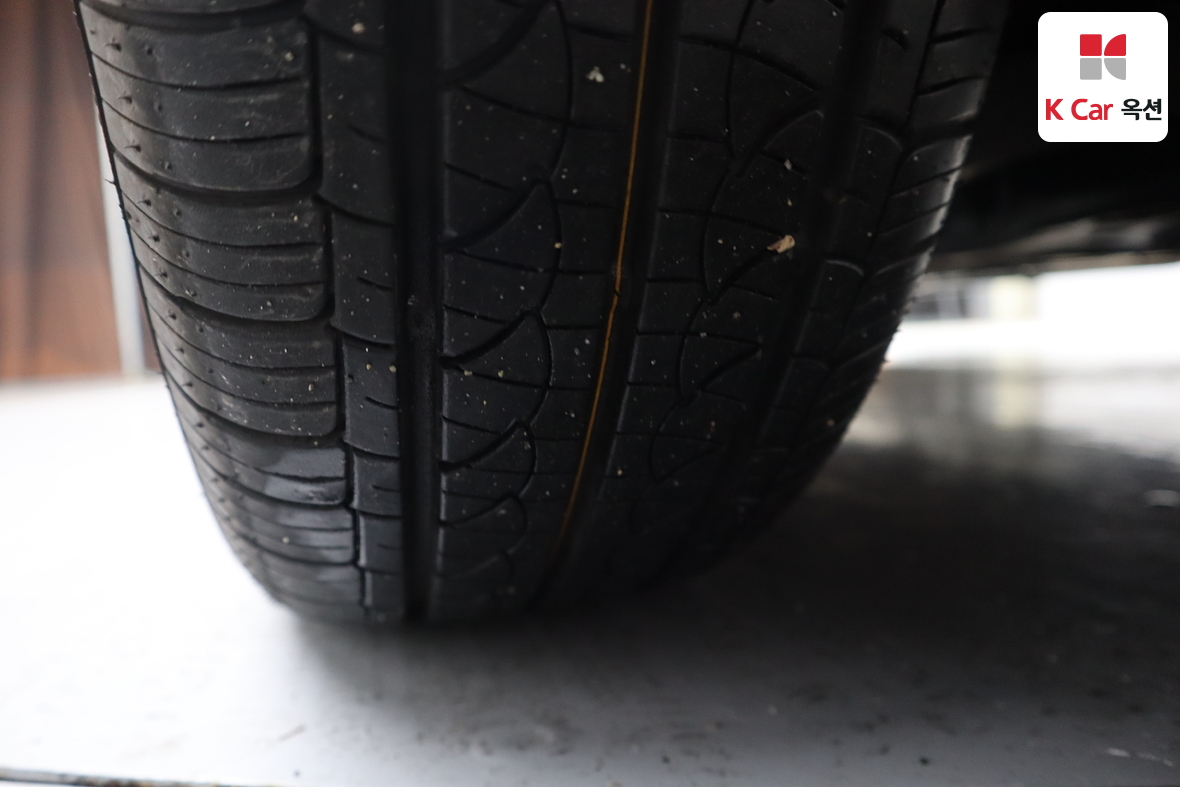 Hyundai Elantra 2012 - Image 30