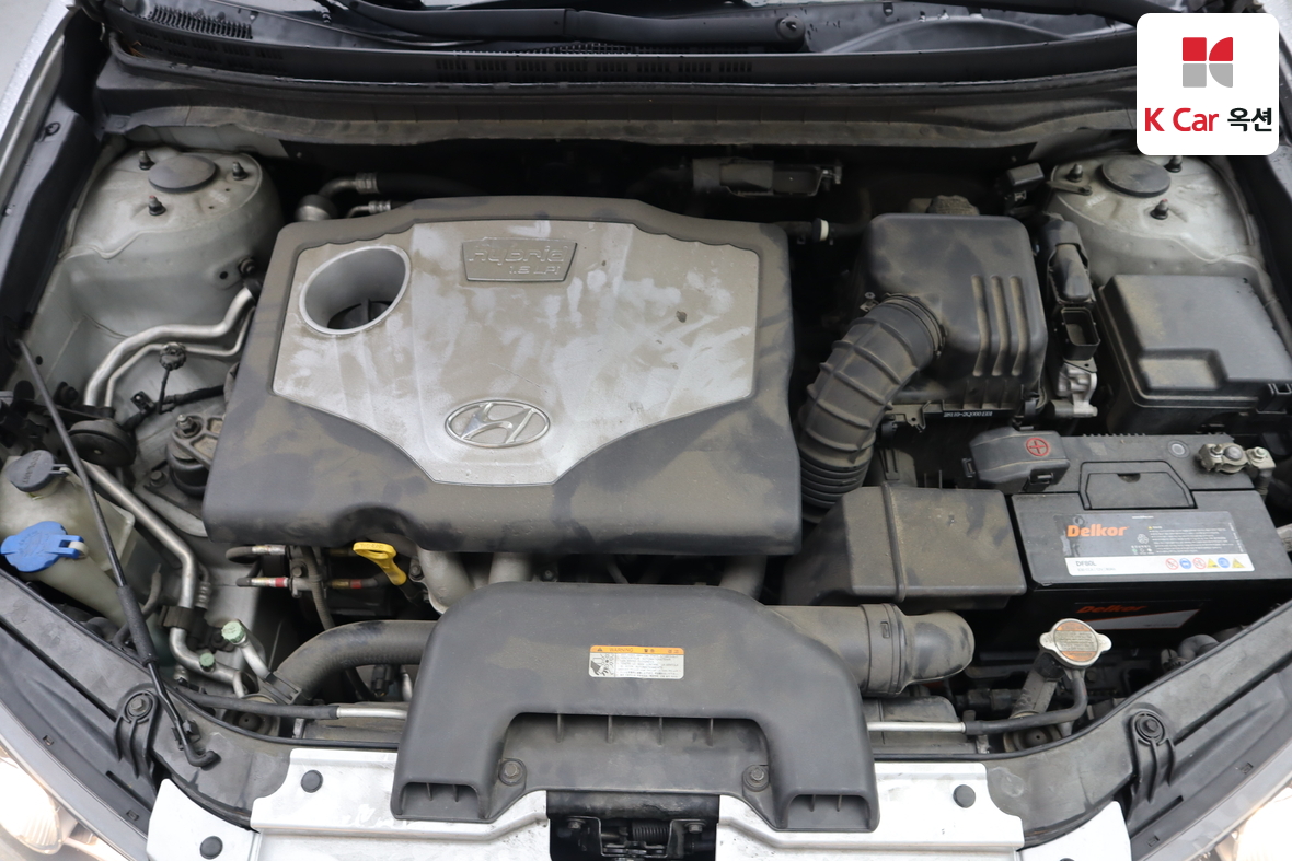Hyundai Elantra 2012 - Image 31