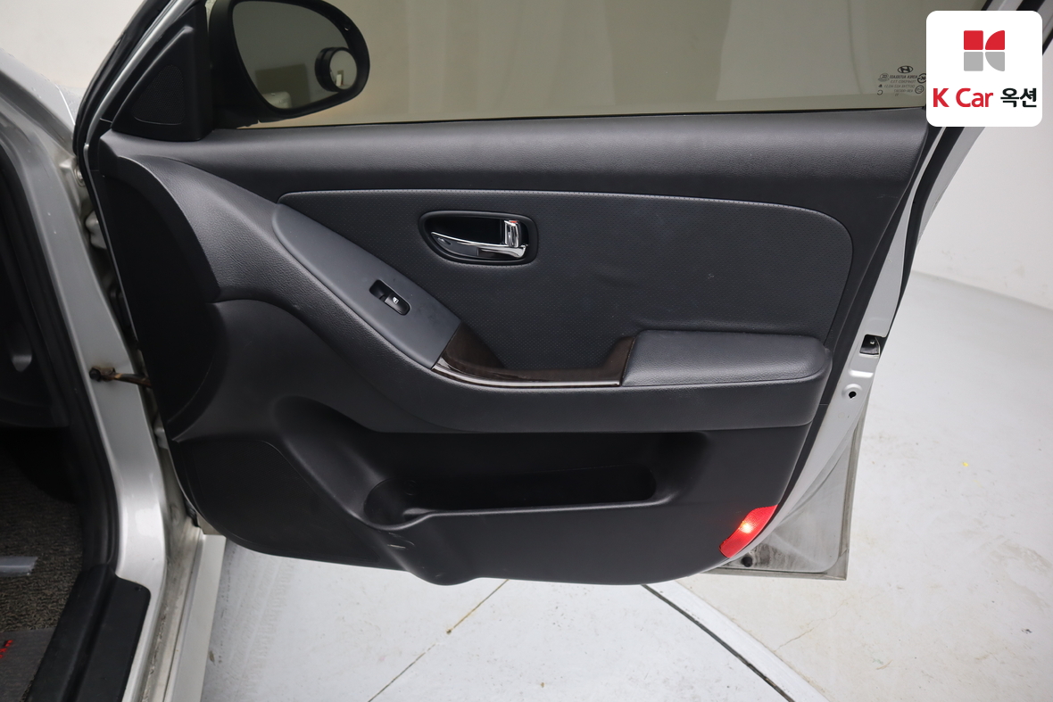 Hyundai Elantra 2012 - Image 27