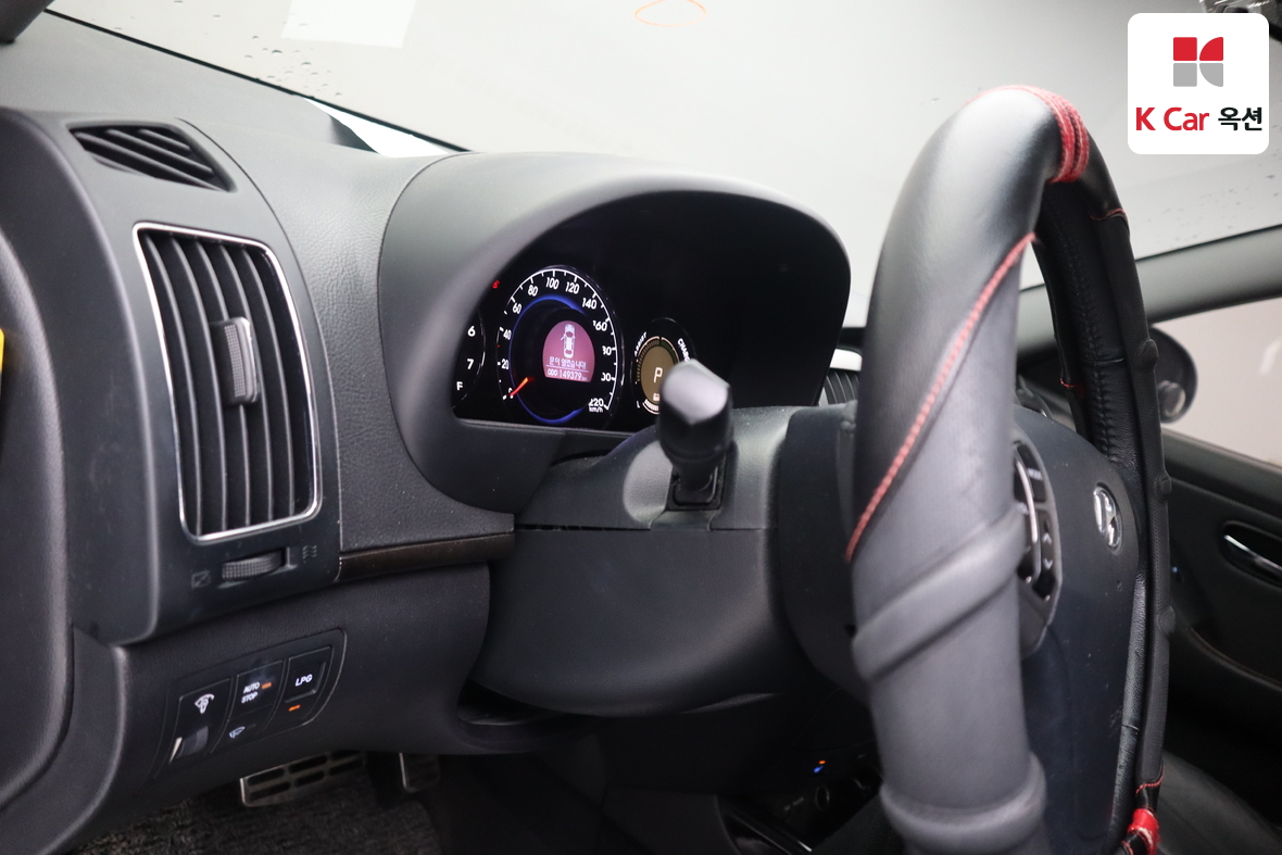 Hyundai Elantra 2012 - Image 9