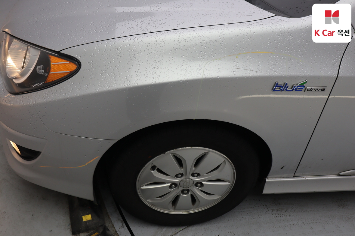 Hyundai Elantra 2012 - Image 33