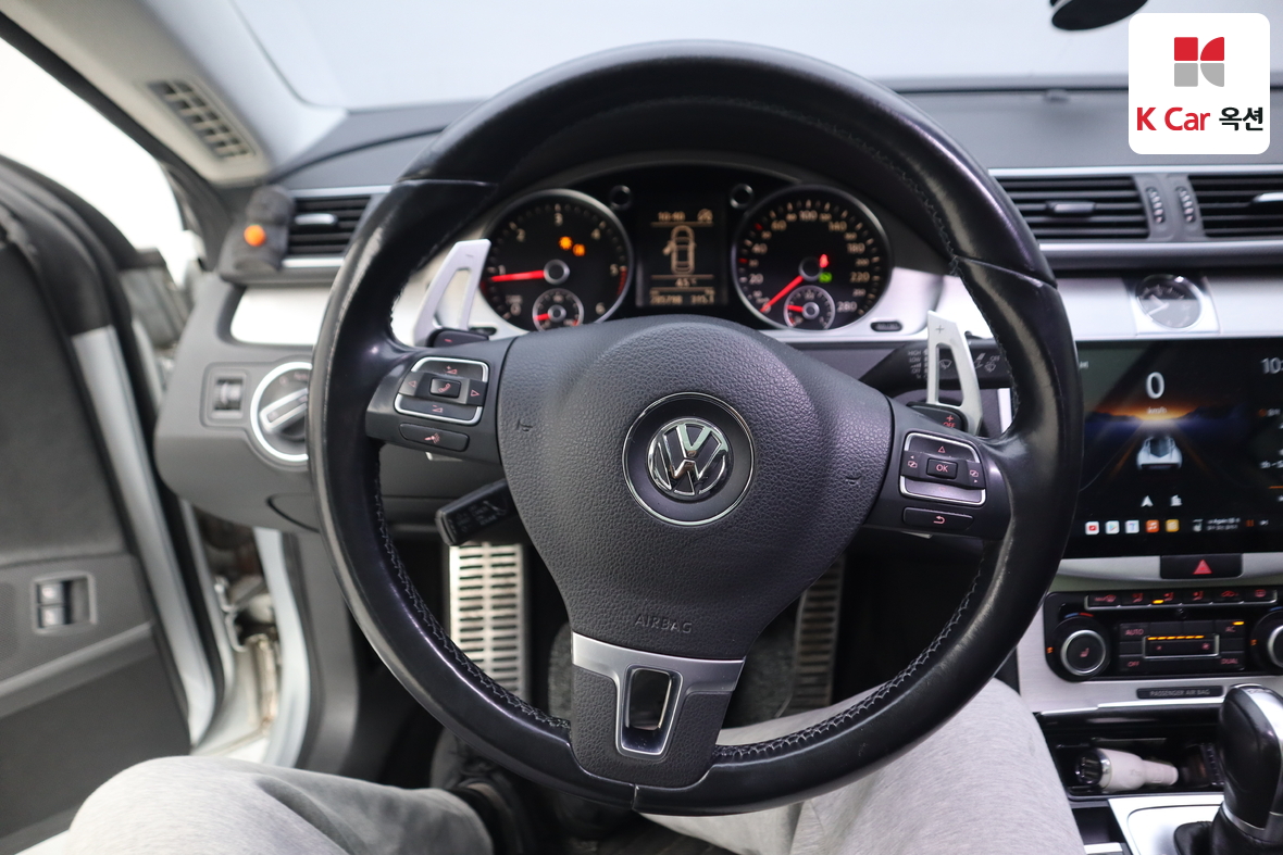 Volkswagen CC 2011 - Image 10