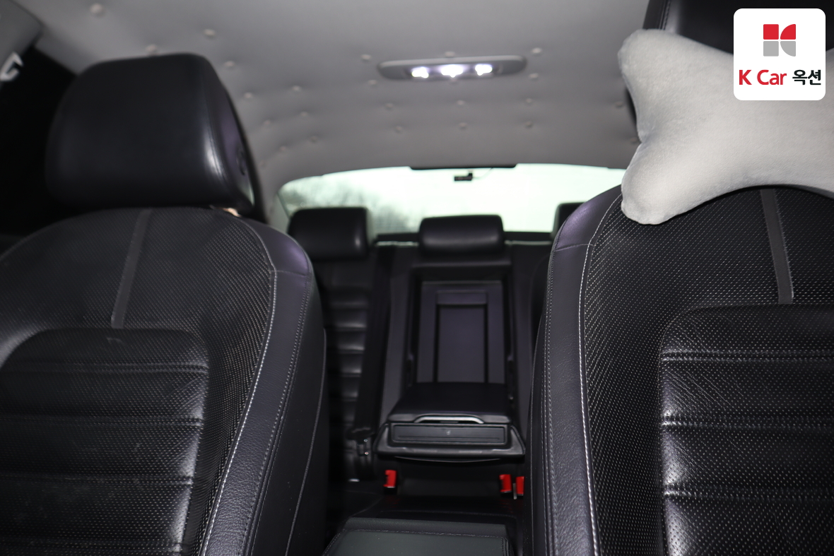 Volkswagen CC 2011 - Image 18