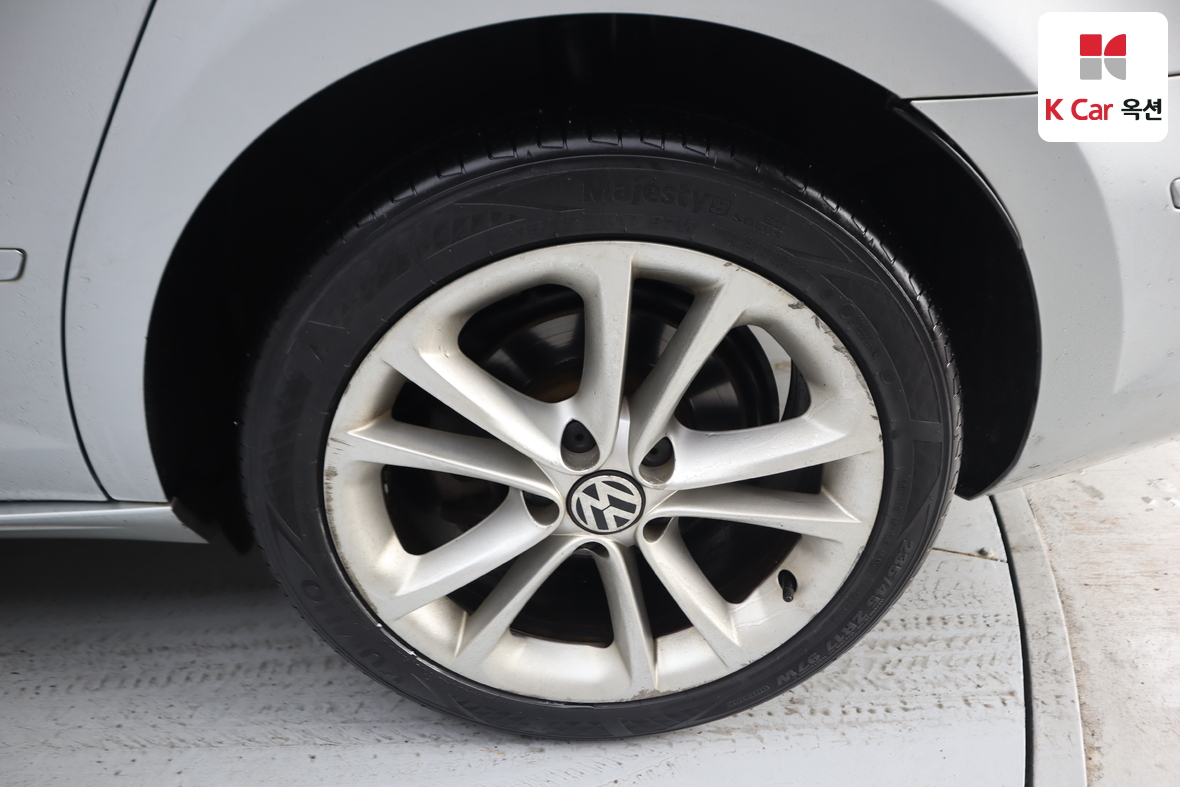 Volkswagen CC 2011 - Image 49