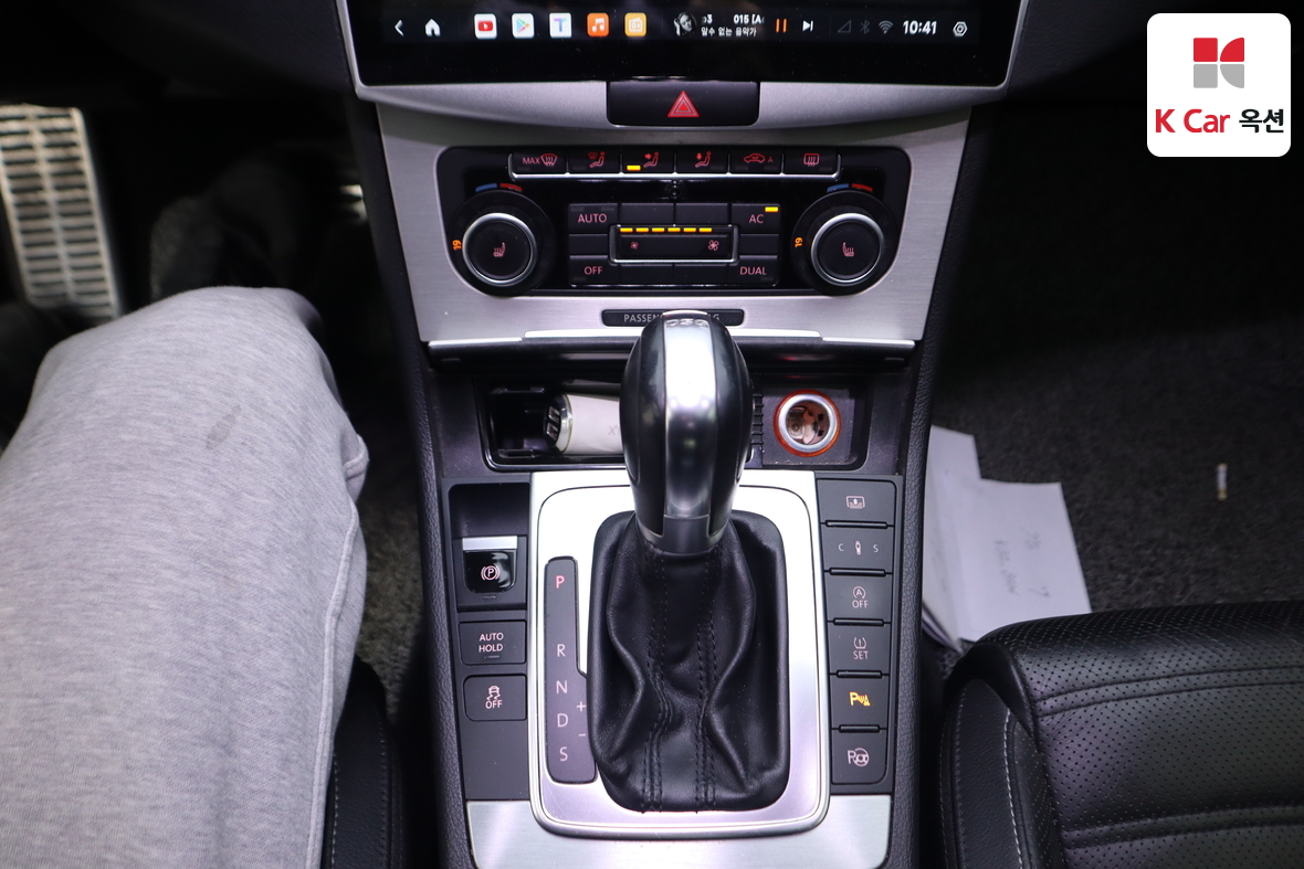 Volkswagen CC 2011 - Image 16