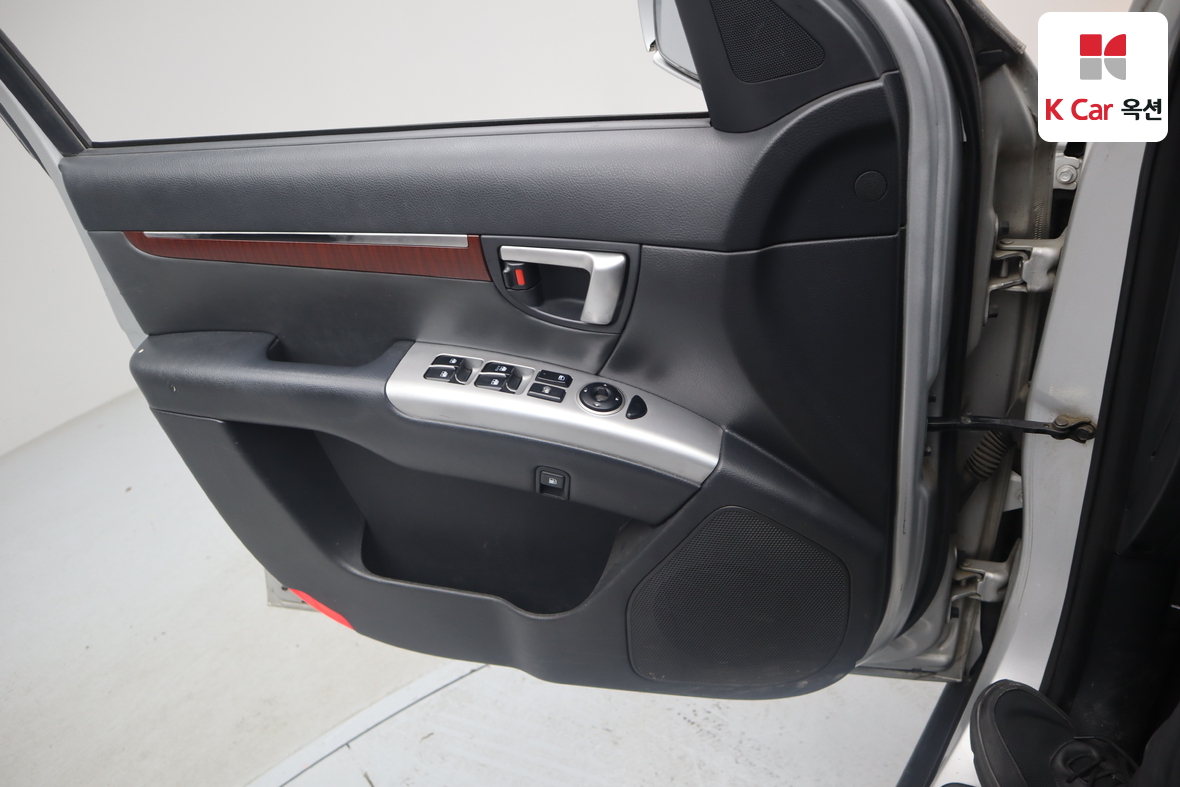 Hyundai Santa Fe 2009 - Image 8