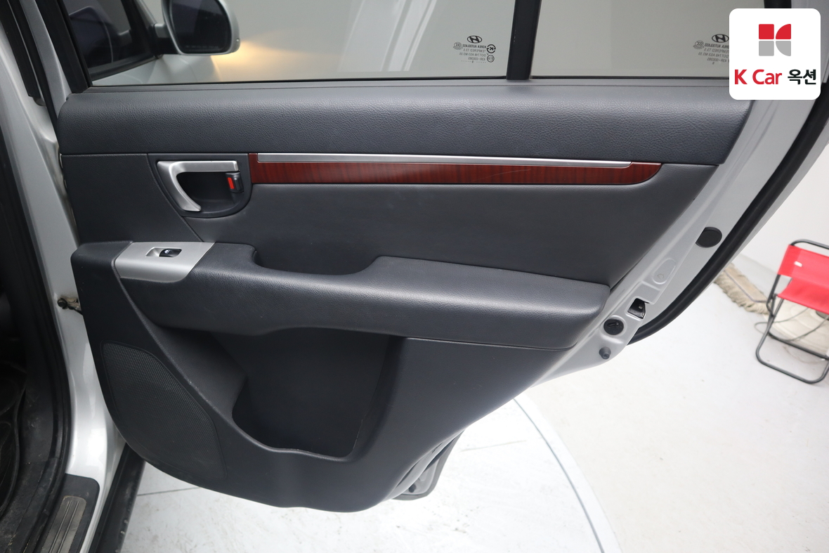 Hyundai Santa Fe 2009 - Image 30