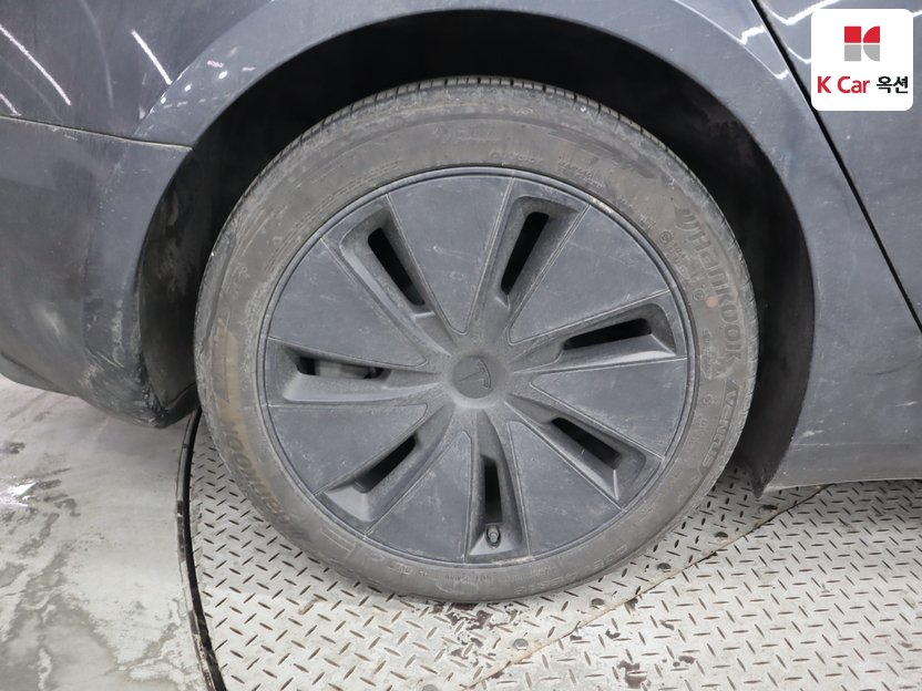 تسلا - MODEL 3 - Image 45