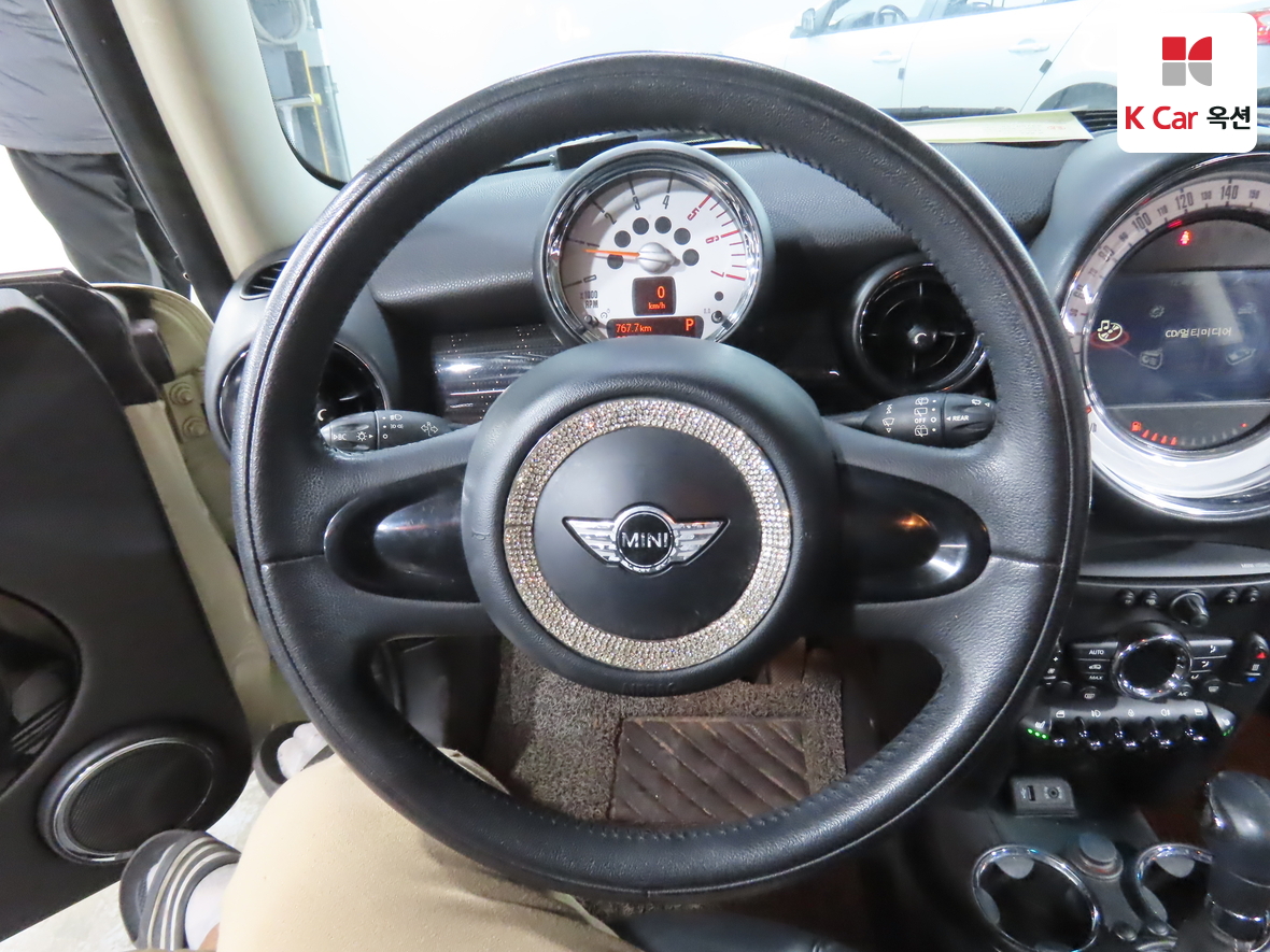 BMW MINI 2013 - Image 10