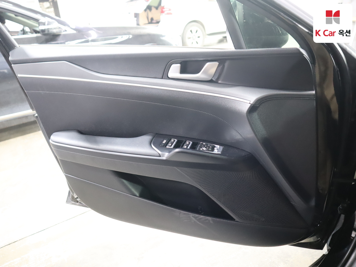 Kia K5 2021 - Image 8