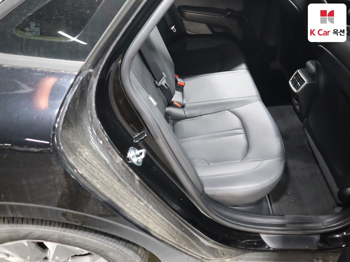 Kia K5 2021 - Image 26