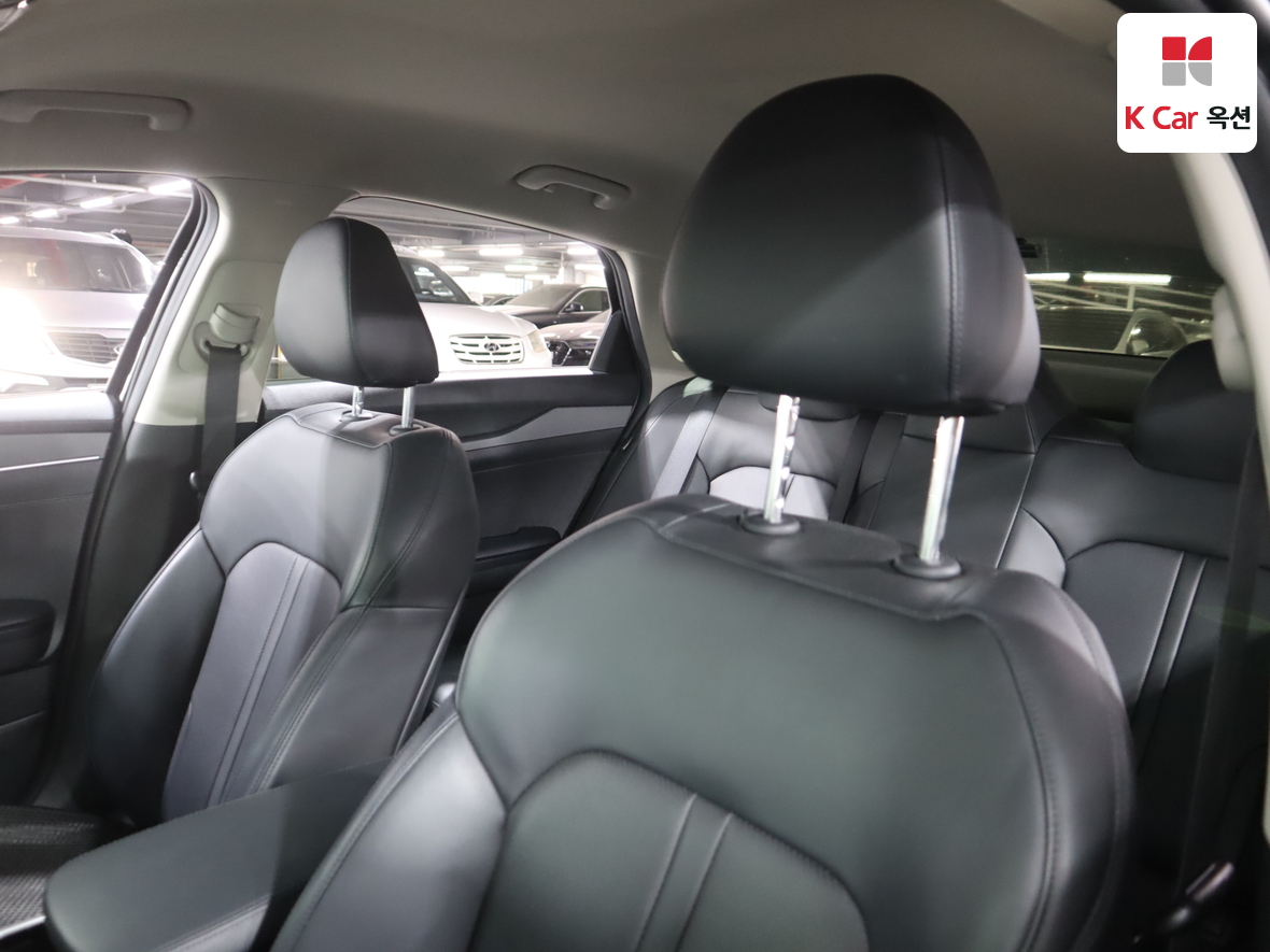 Kia K5 2021 - Image 19