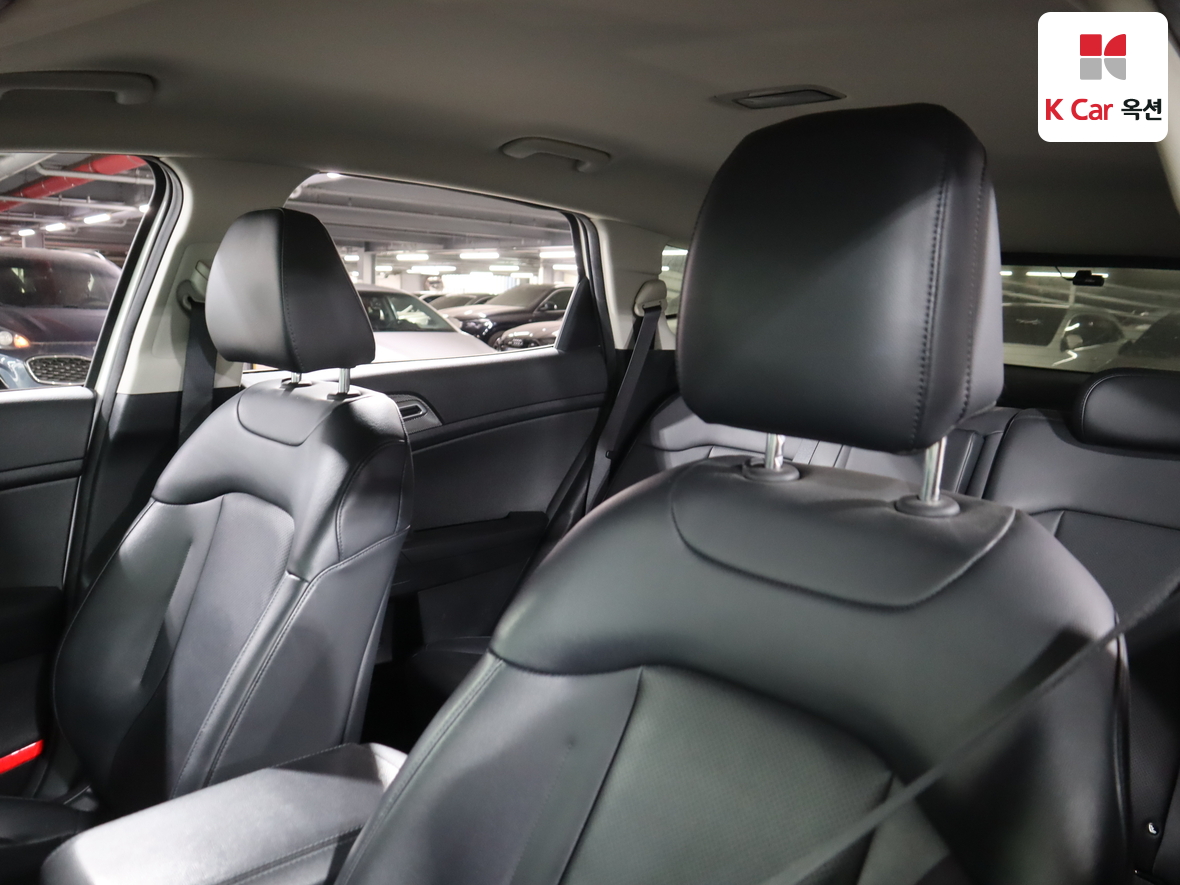 Kia Sportage 2022 - Image 19