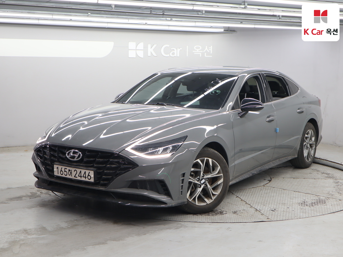 Hyundai Sonata 2022 - Image 1