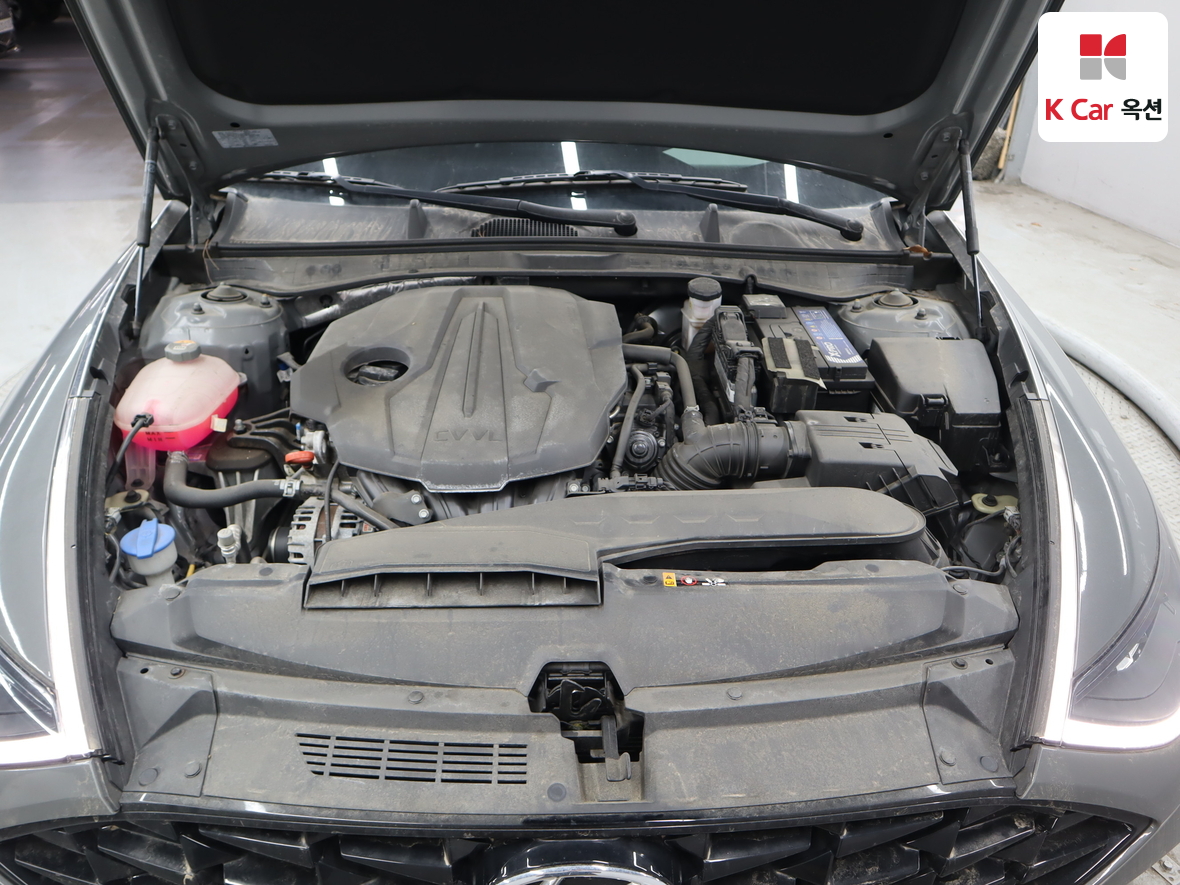 Hyundai Sonata 2022 - Image 31