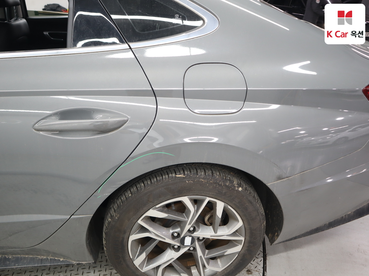 Hyundai Sonata 2022 - Image 35