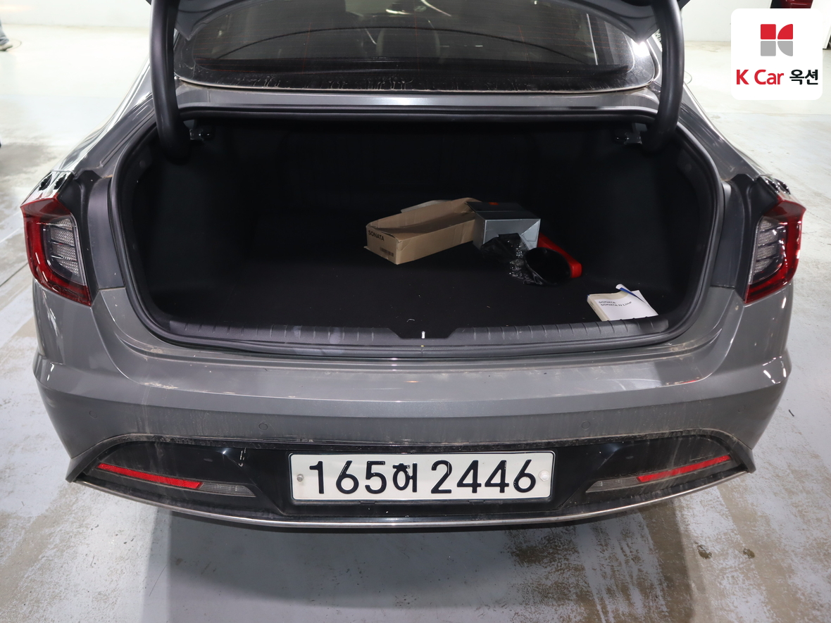 Hyundai Sonata 2022 - Image 24