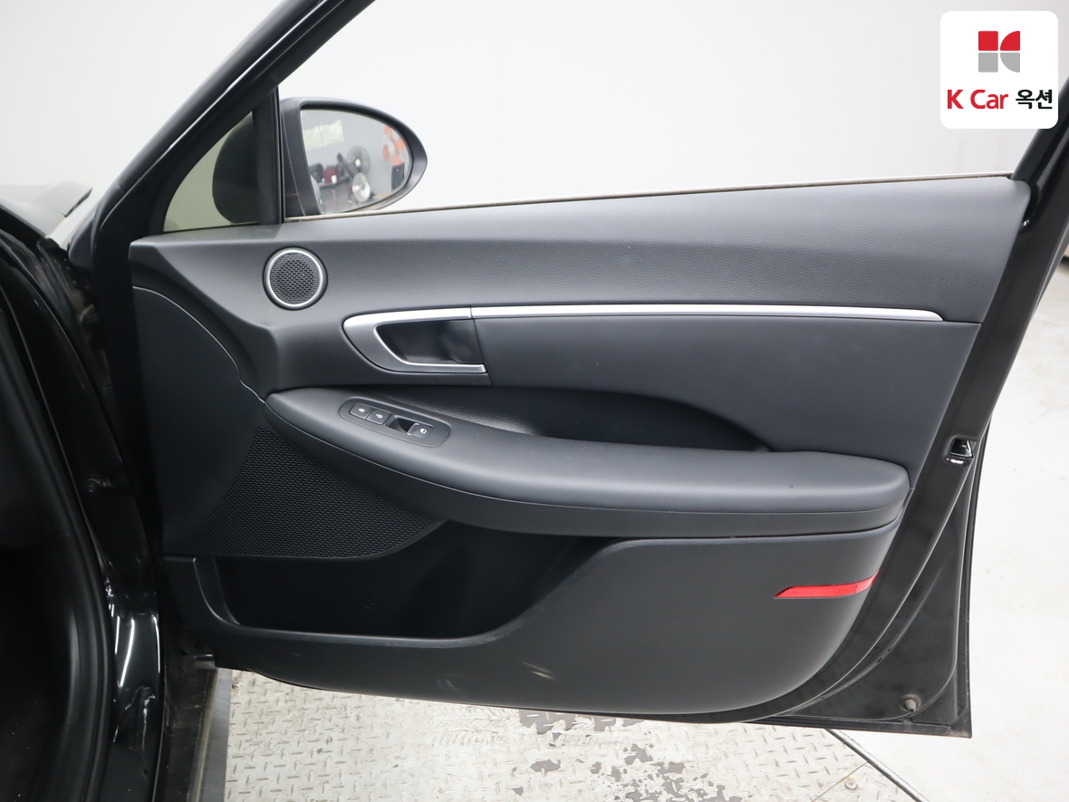 Hyundai Sonata 2020 - Image 28