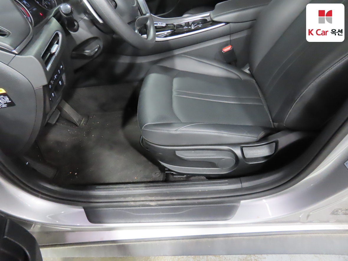 Hyundai Sonata 2020 - Image 17