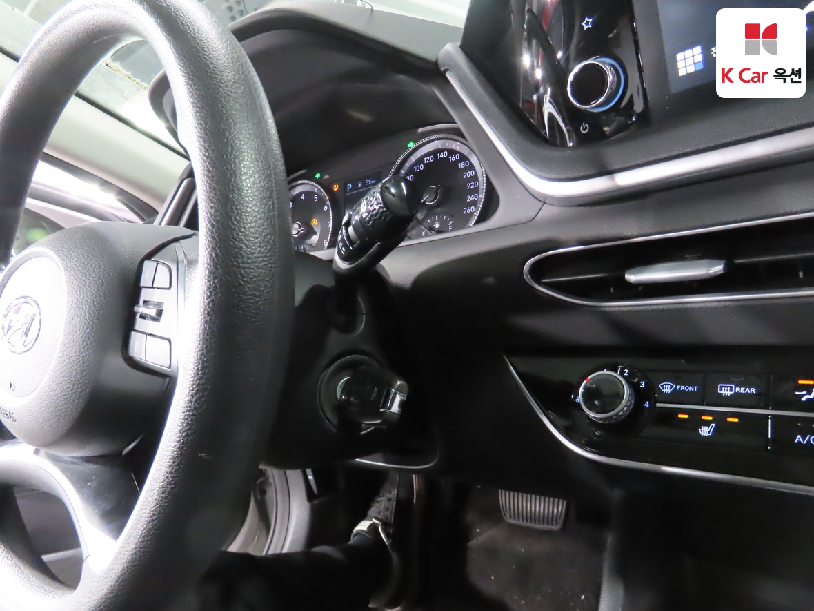 Hyundai Sonata 2020 - Image 11