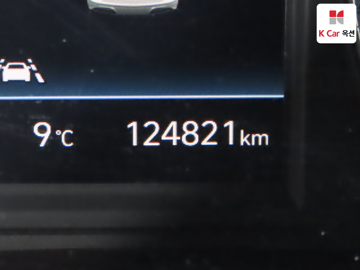 Hyundai Sonata 2022 - Image 4