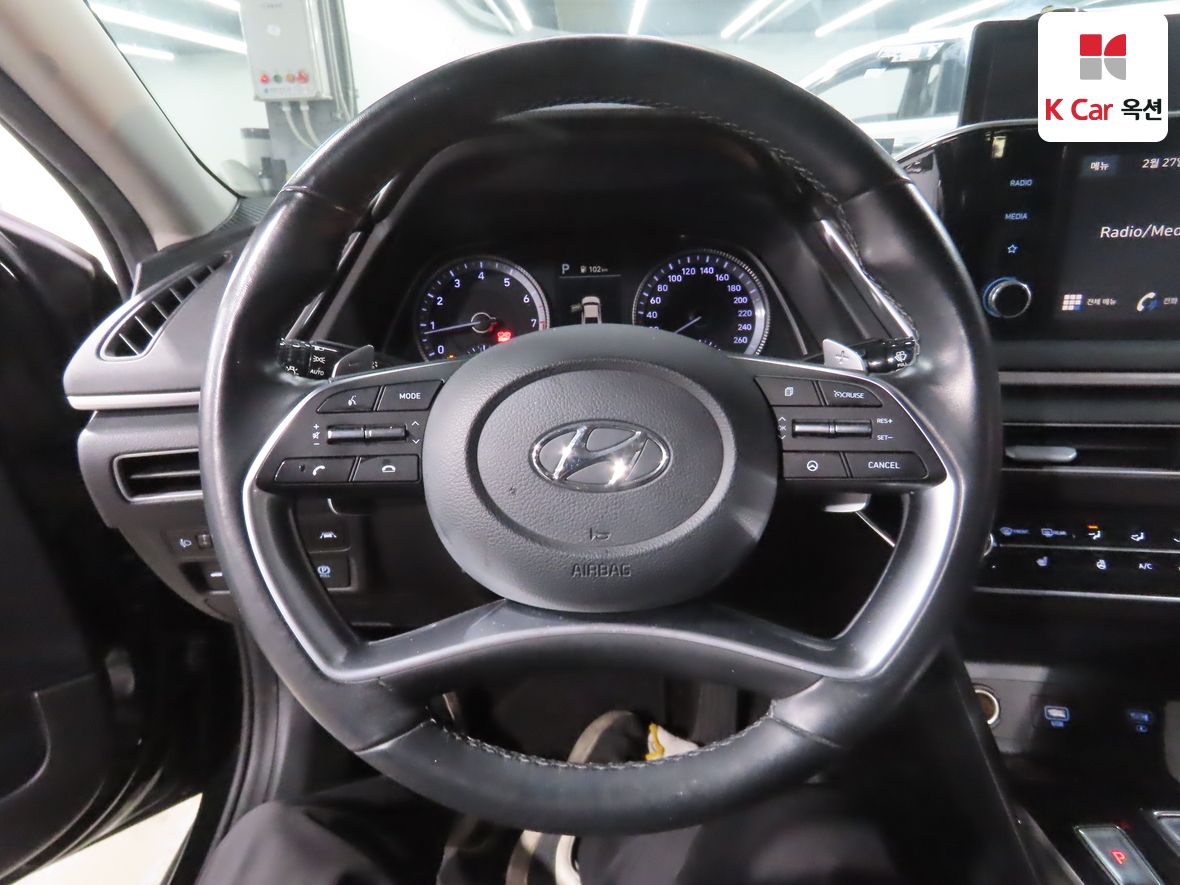 Hyundai Sonata 2022 - Image 10