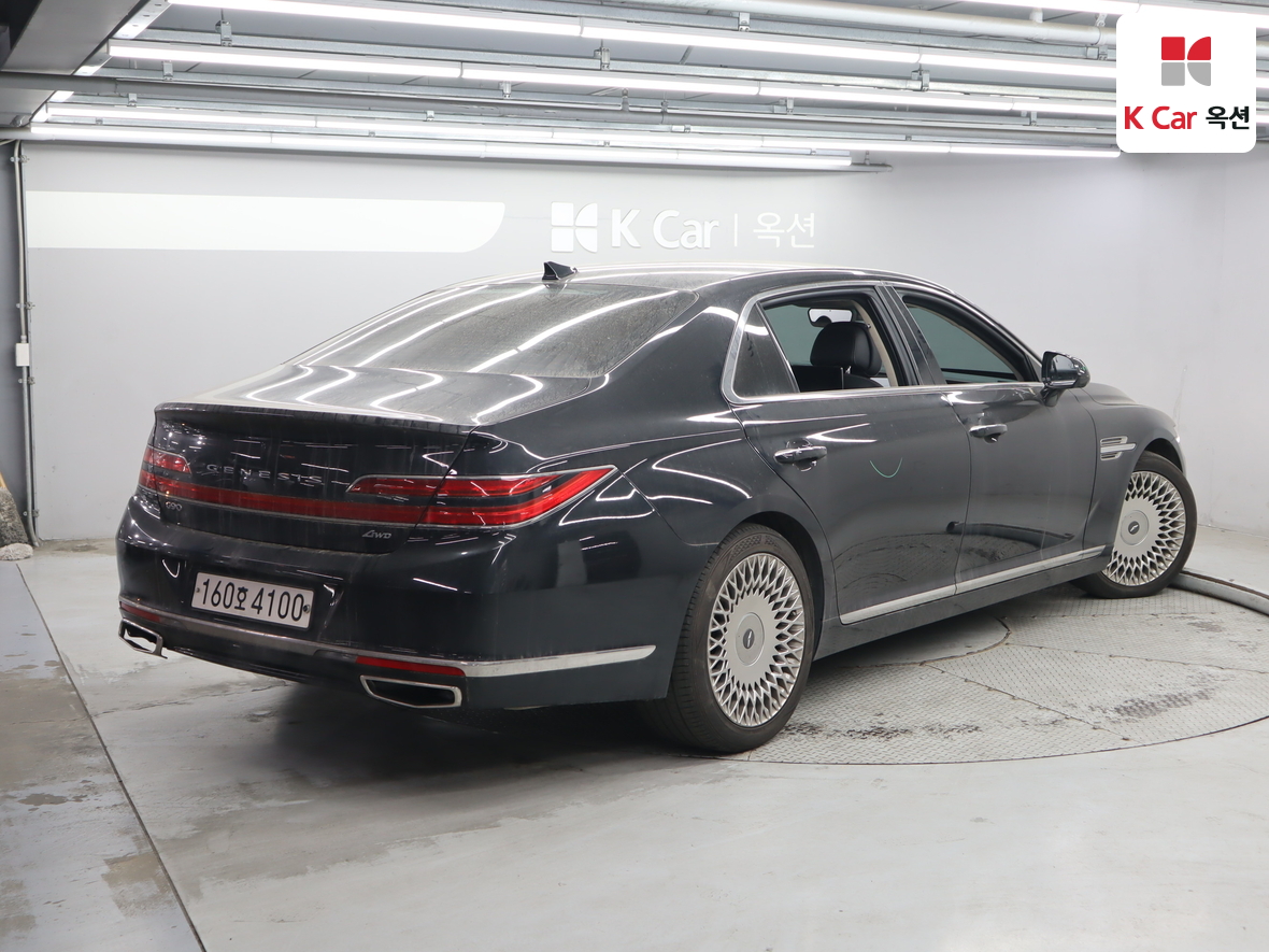 Genesis G90 2021 - Image 2