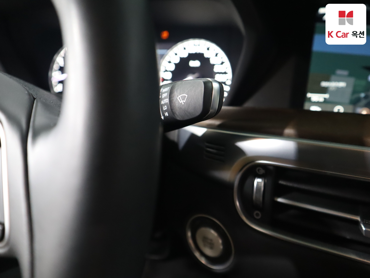 Genesis G90 2021 - Image 11