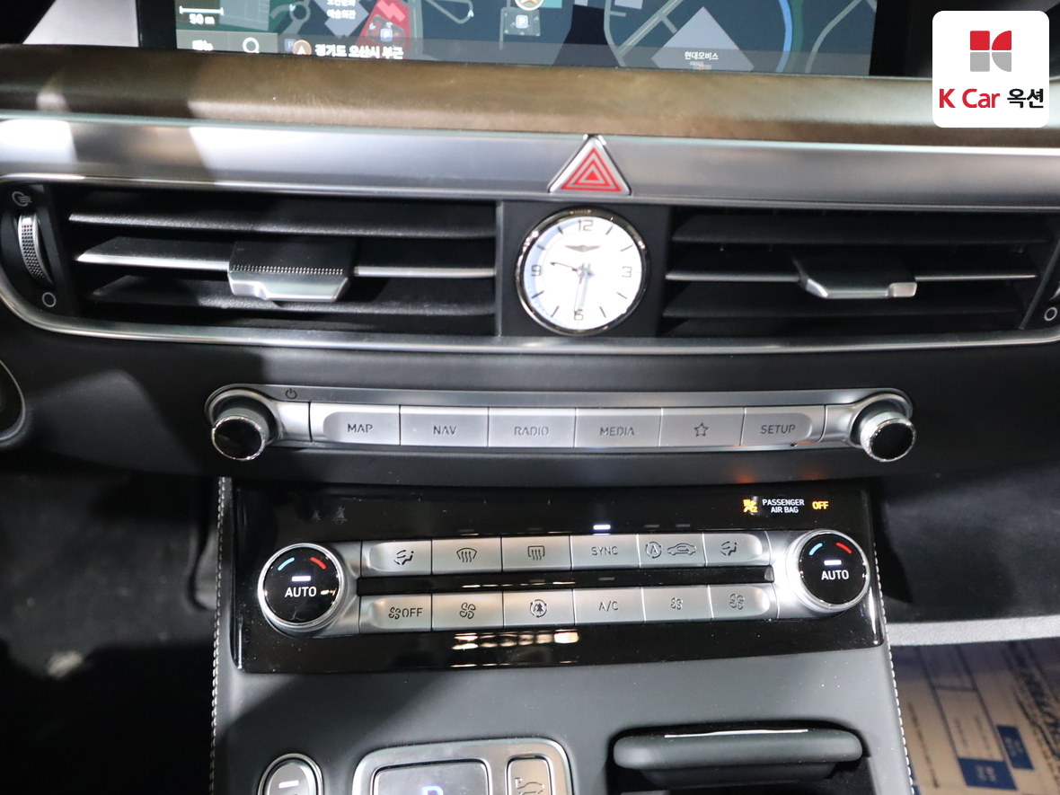 Genesis G90 2021 - Image 15