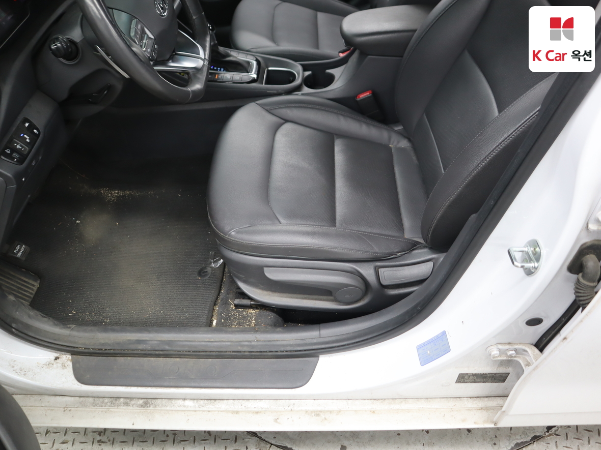 Hyundai Ioniq 2020 - Image 19