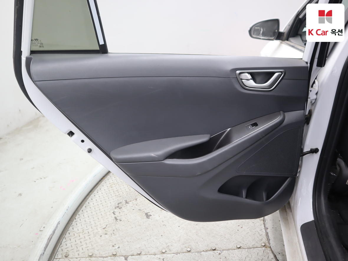 Hyundai Ioniq 2020 - Image 23