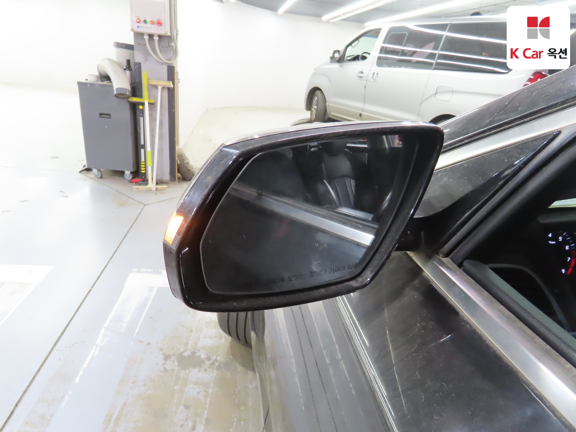 Genesis G80 2019 - Image 21