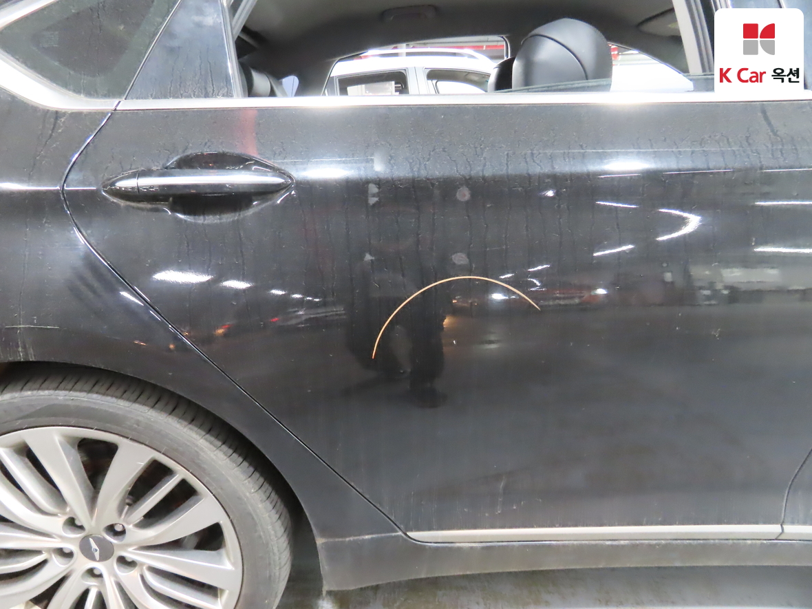 Genesis G80 2019 - Image 41