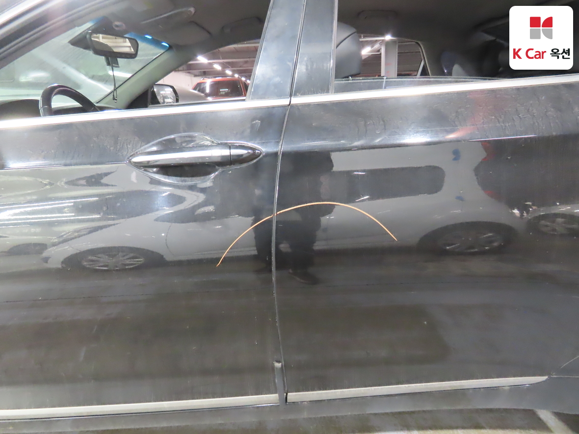 Genesis G80 2019 - Image 40